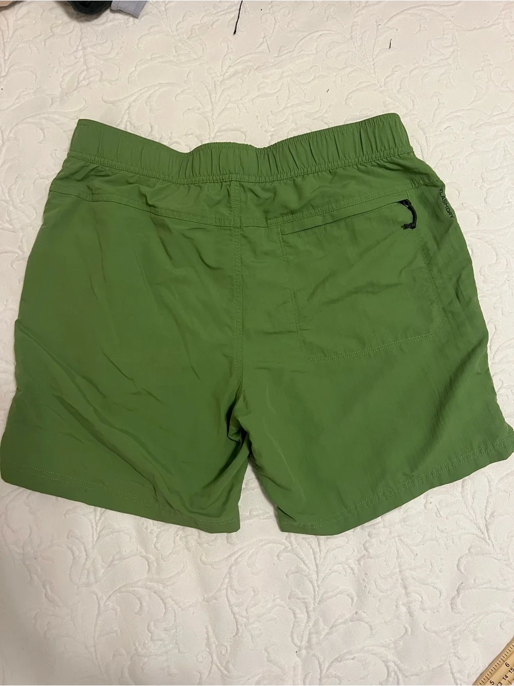 The North Face FlashDry Men’s Green Nylon Pull On Athletic Shorts size M